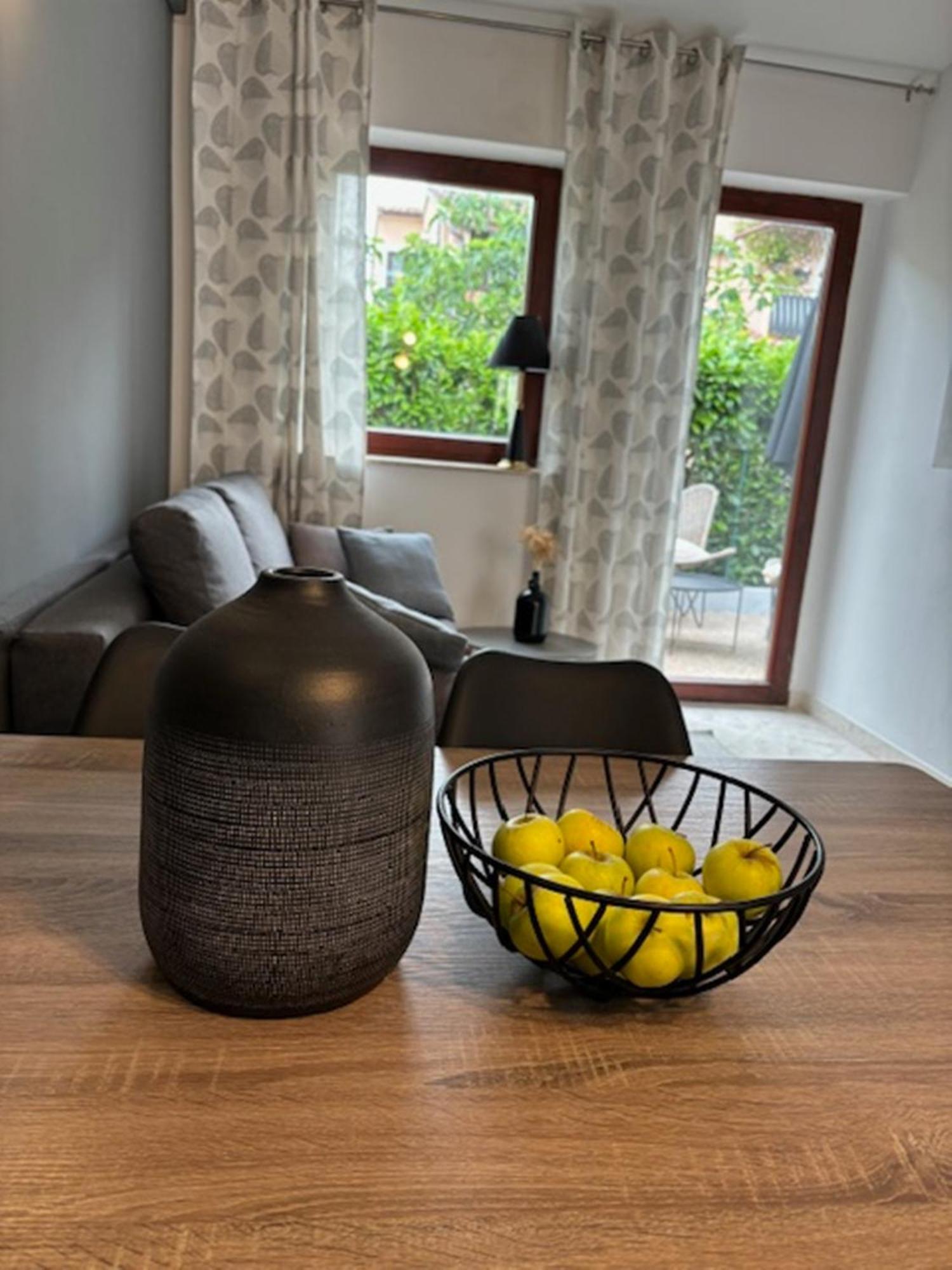 Villa B&B Marina & Parking Free 로비니 외부 사진