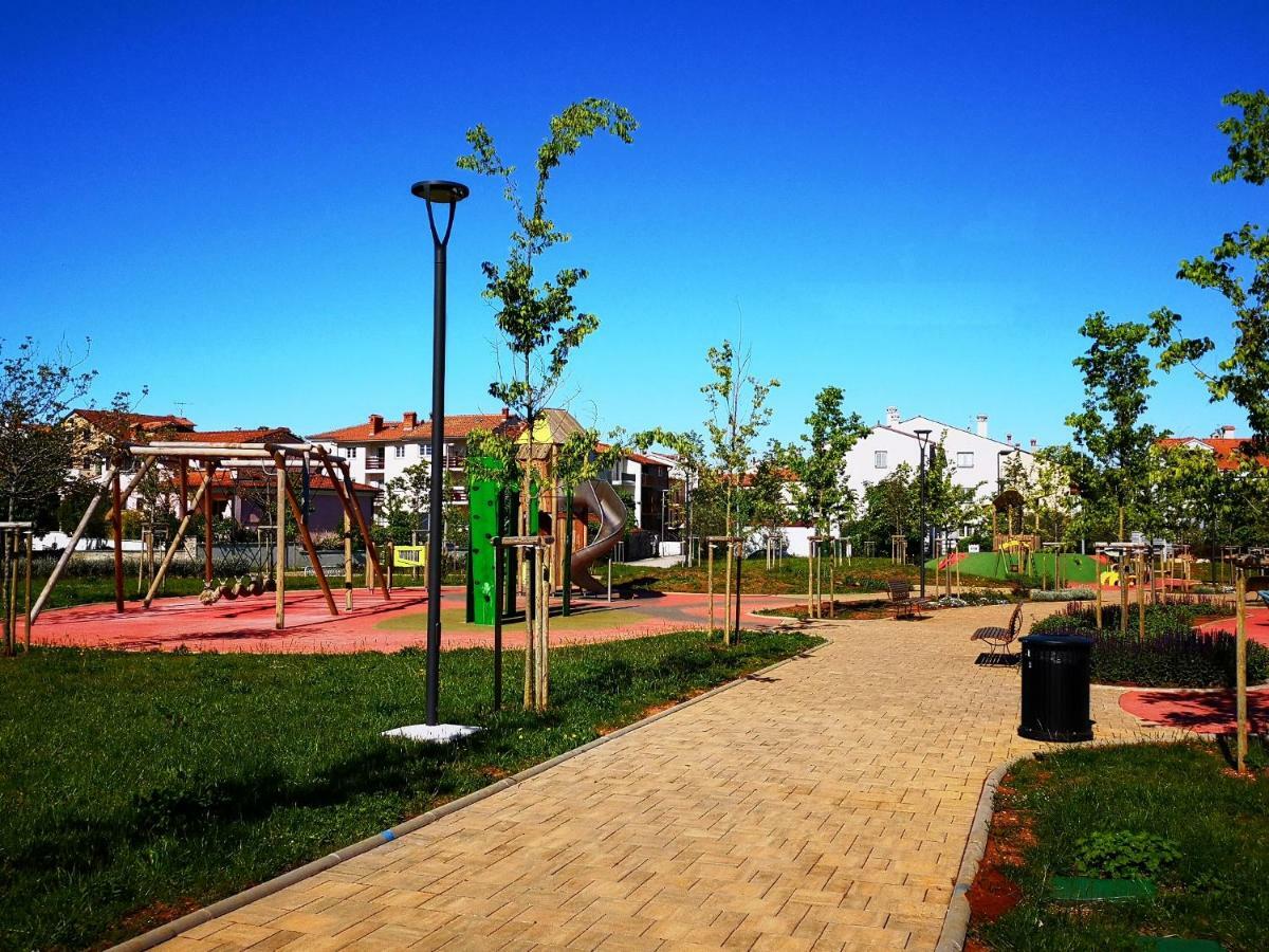 Villa B&B Marina & Parking Free 로비니 외부 사진